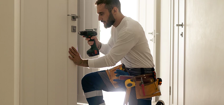 Mailbox Lock Installation Expert in Lake Forest, California
