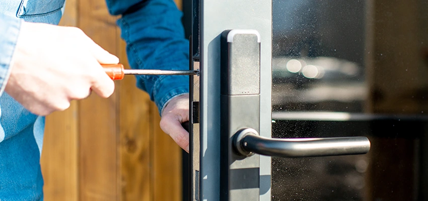 Aluminium Door Lock Replacement in Lake Forest, California