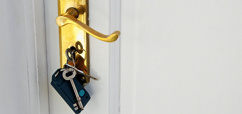 Broken Door Key Extraction in Lake Forest, CA